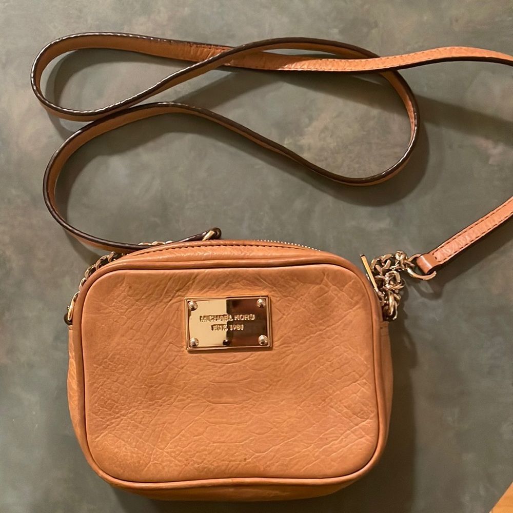Michael Khors Mini Crossbody